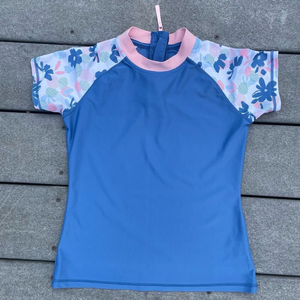 Girls Eddie Bauer Blue & Pink Rash Guard Top Size M 10/12